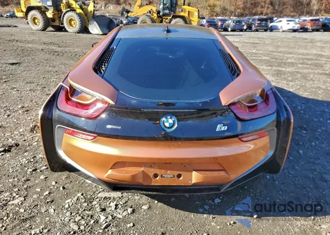 2019 BMW I8 z USA, uszkodzony, nr VIN WBY2Z4C51KVB81873